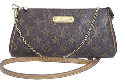 Monogram Eva Clutch on chain, front view